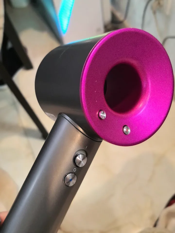 Sèche-Cheveux TurboAir Pro – Puissant, léger et silencieux